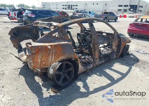 2026 Tesla Model Y Long Range Dual Motor All-Wheel Drive/Long Range Launch Series из США, поврежденный, VIN 7SAYGDEE1TA394561